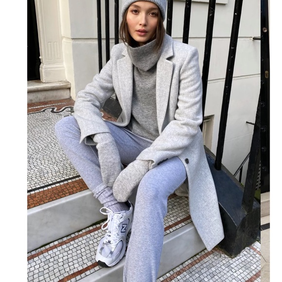 Aritzia Jackets & Blazers - New aritzia Babaton Claridge Coat